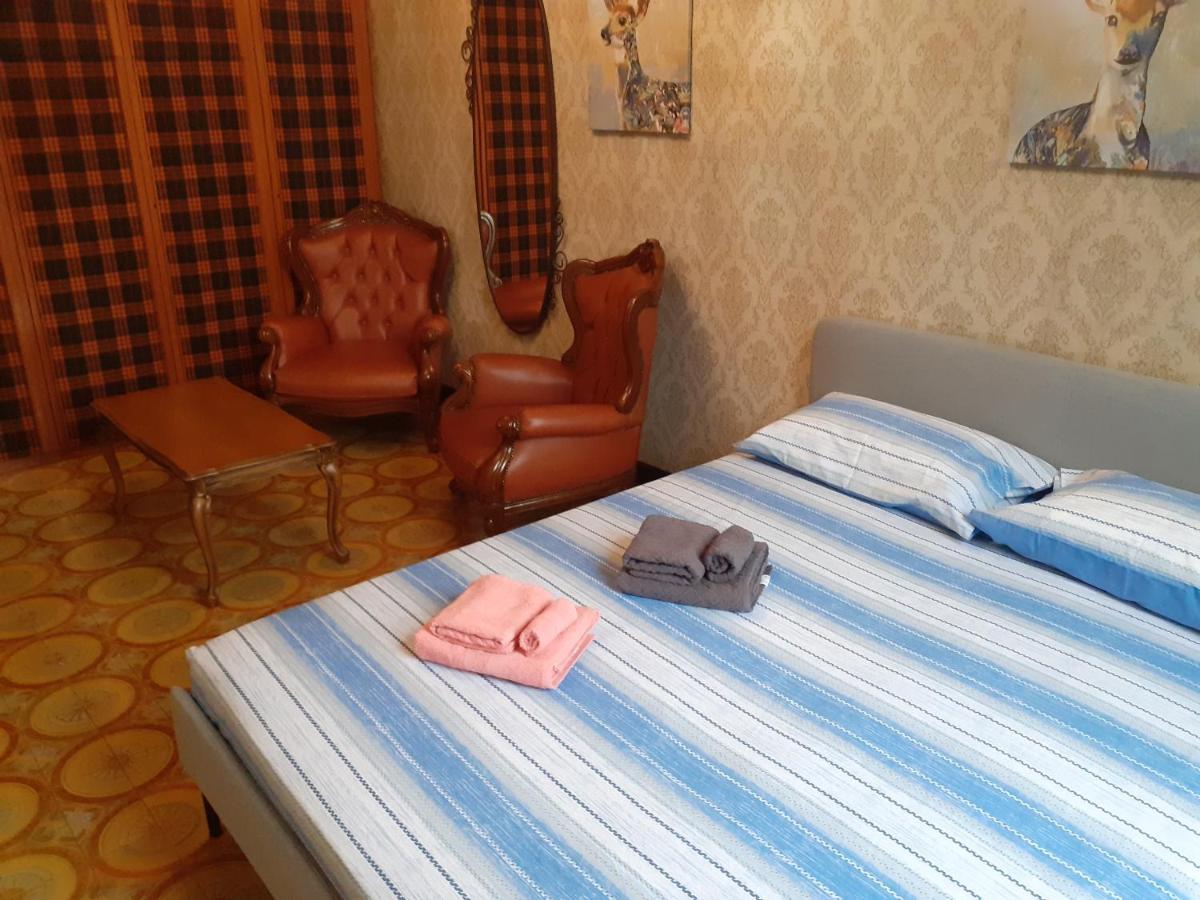 Meneghina House Apartment มิลาน ภายนอก รูปภาพ